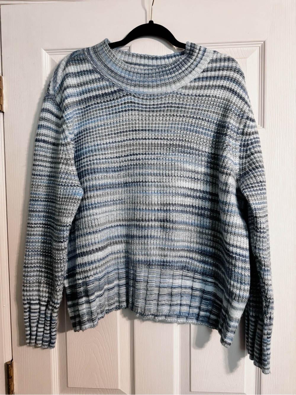 American Eagle Oversized Mohair Wide Cuff Sweater